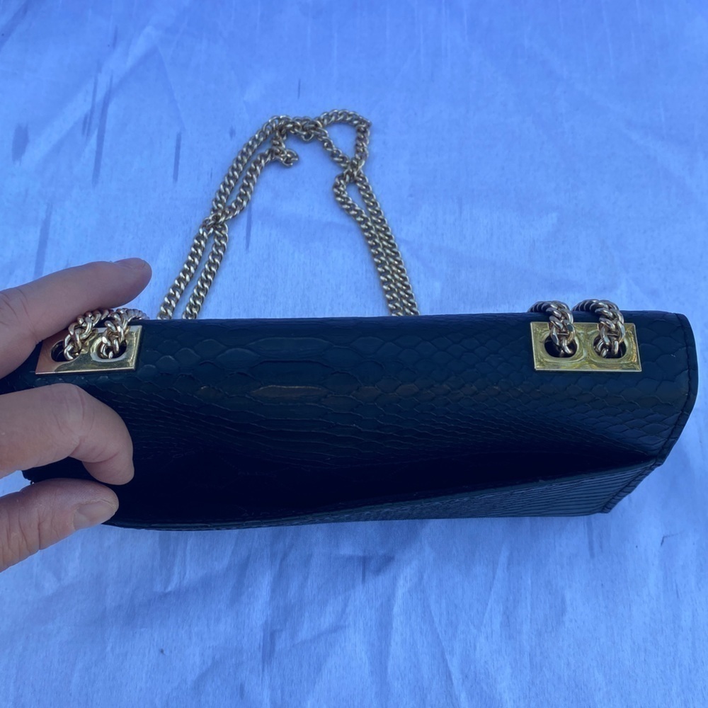 Aldo Clench Purse Black Snakeskin - Picture 3 of 15